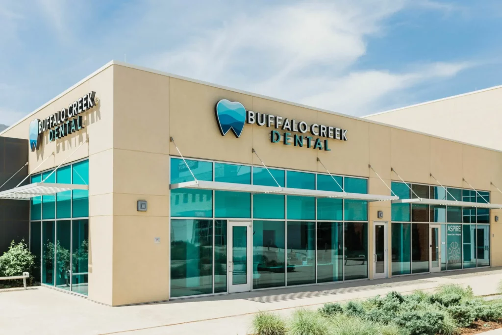 Dentist in Mustang, OK