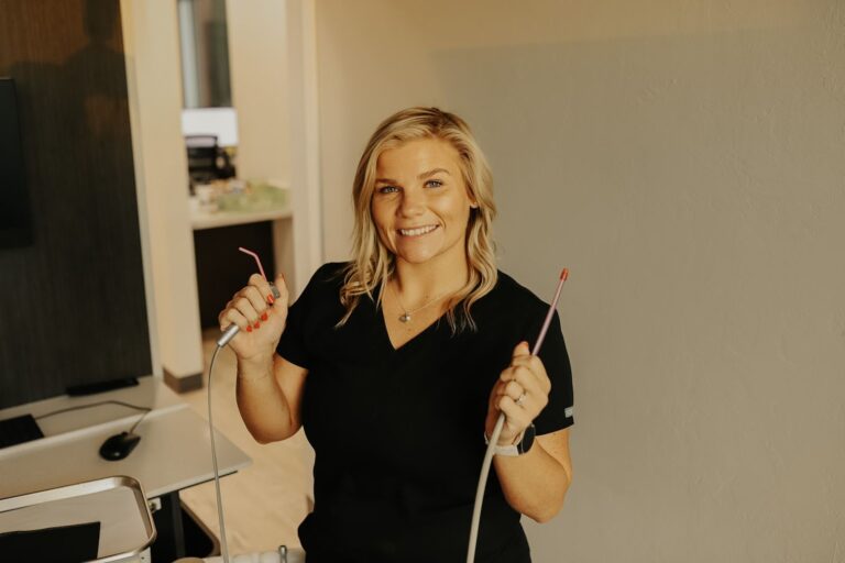 A Buffalo Creek Dental team member in the operatory where emergency dentist care in Mustang, OK provides same-day toothache relief